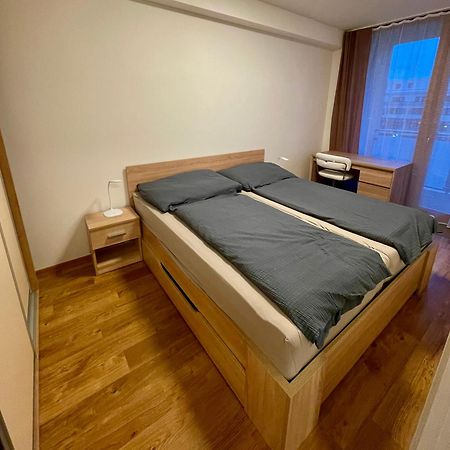 Apartman Astra Sezimovo Ústí Exterior foto